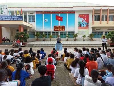 Lâm Đồng: Cách ly một học sinh sốt cao.