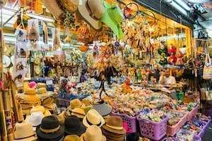 Những khu chợ đêm nhất định phải ghé khi tới Bangkok.
