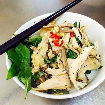 b&aacute;nh ướt l&ograve;ng g&agrave; Đ&agrave; Lạt