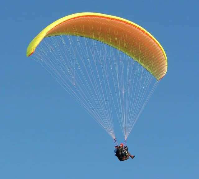ch&egrave;o thuyền kayak tại Đ&agrave; Lạt