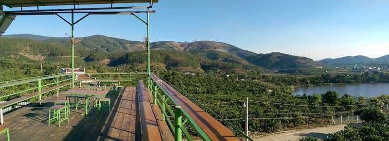 đu d&acirc;y vượt th&aacute;c