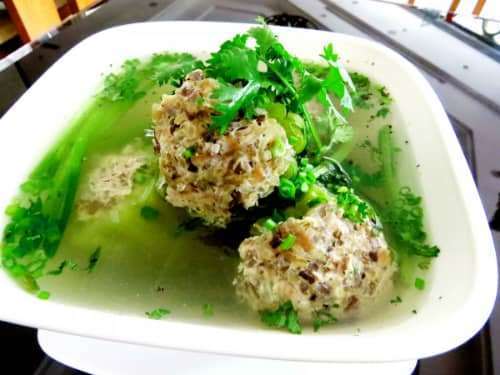 Những m&oacute;n ăn mang đậm vị Tết cả nước